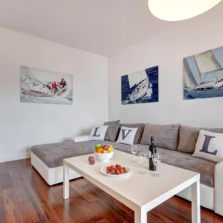 Dom & House - Nadmorski Dwor