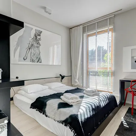 Dom & House - Nadmorski Dwor Апартаменты *